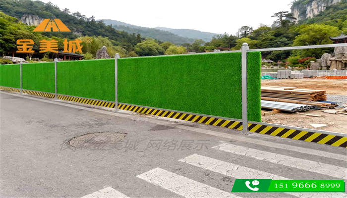 内江东兴区汉安大道提升项目金美城围挡厂市政道路改造围挡板交通导改配合措施